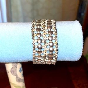 Silver stretchy bracelet